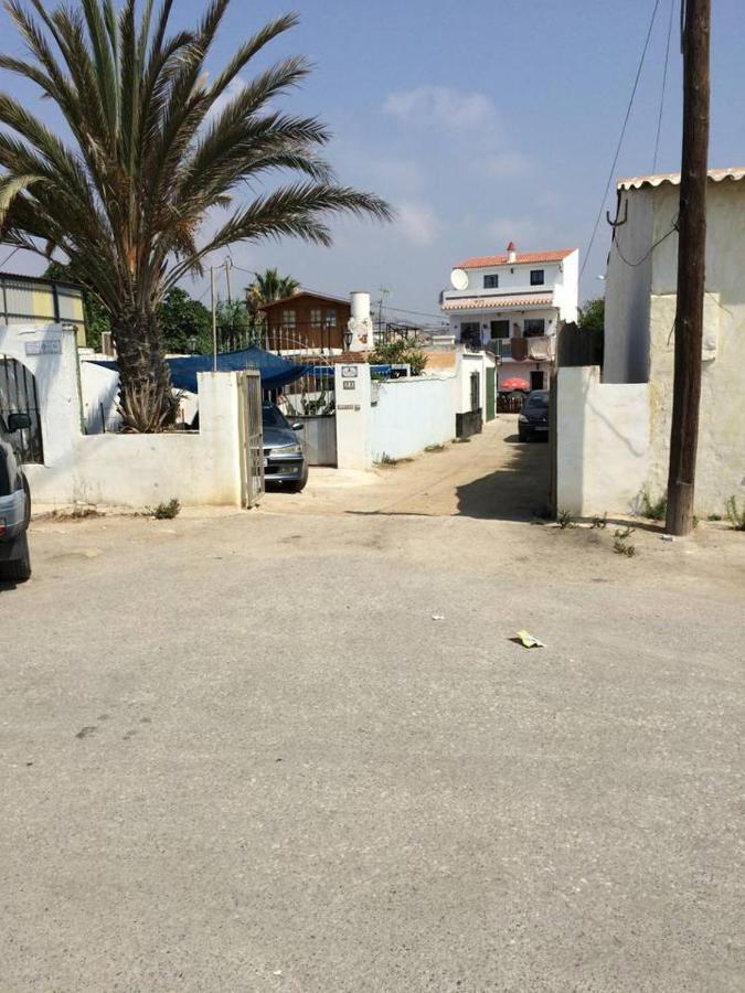 Almayate Hippie Shack Buitenkant foto